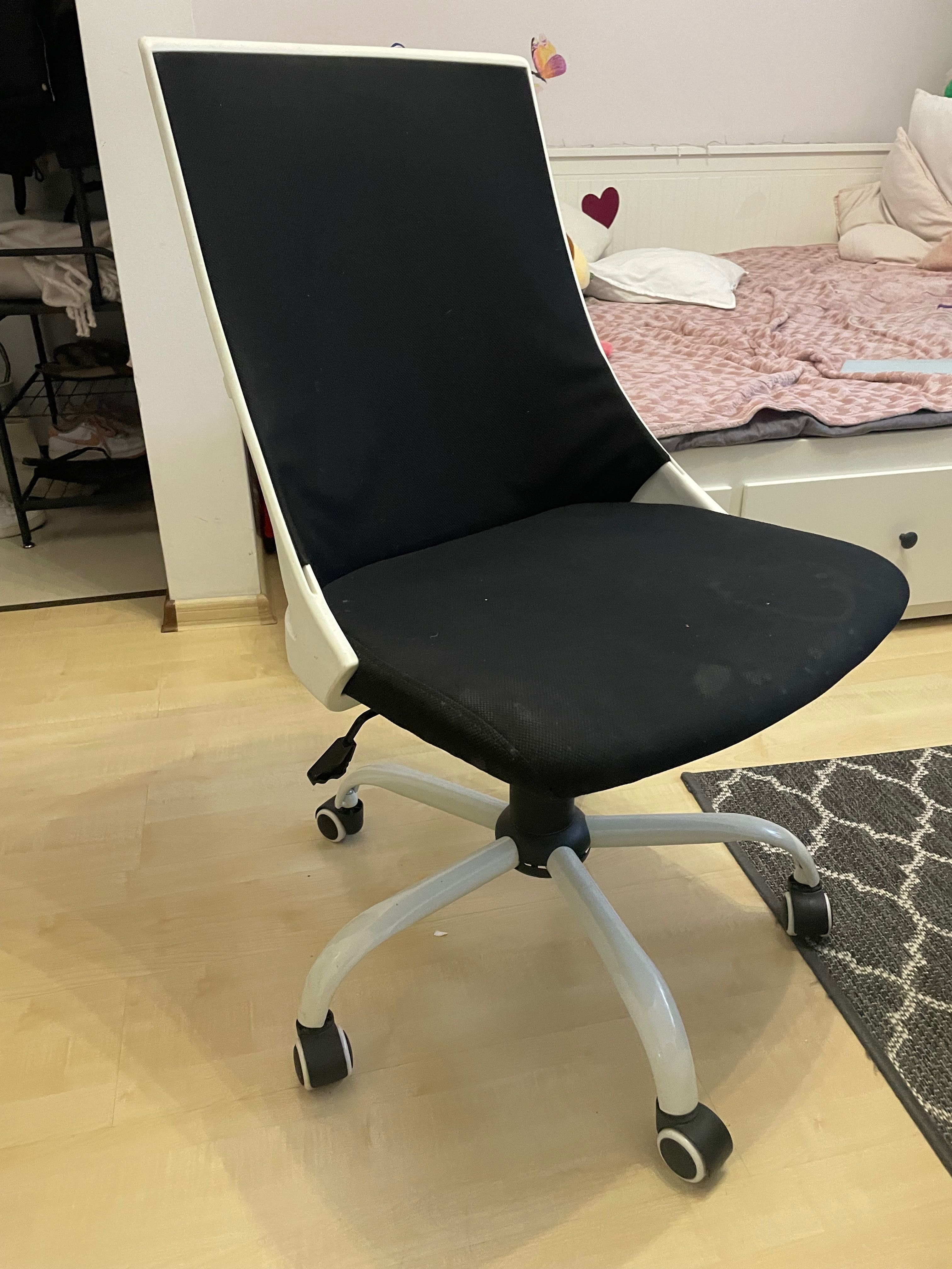 Krzesło do biurka obrotowe krzesło biurowe