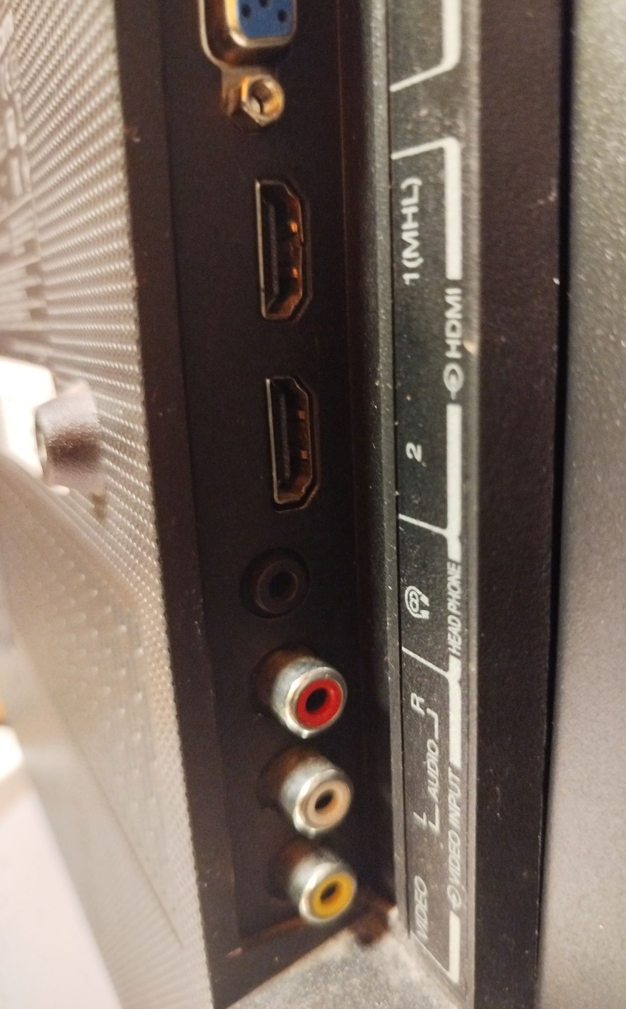 Телевизор 32 Toshiba