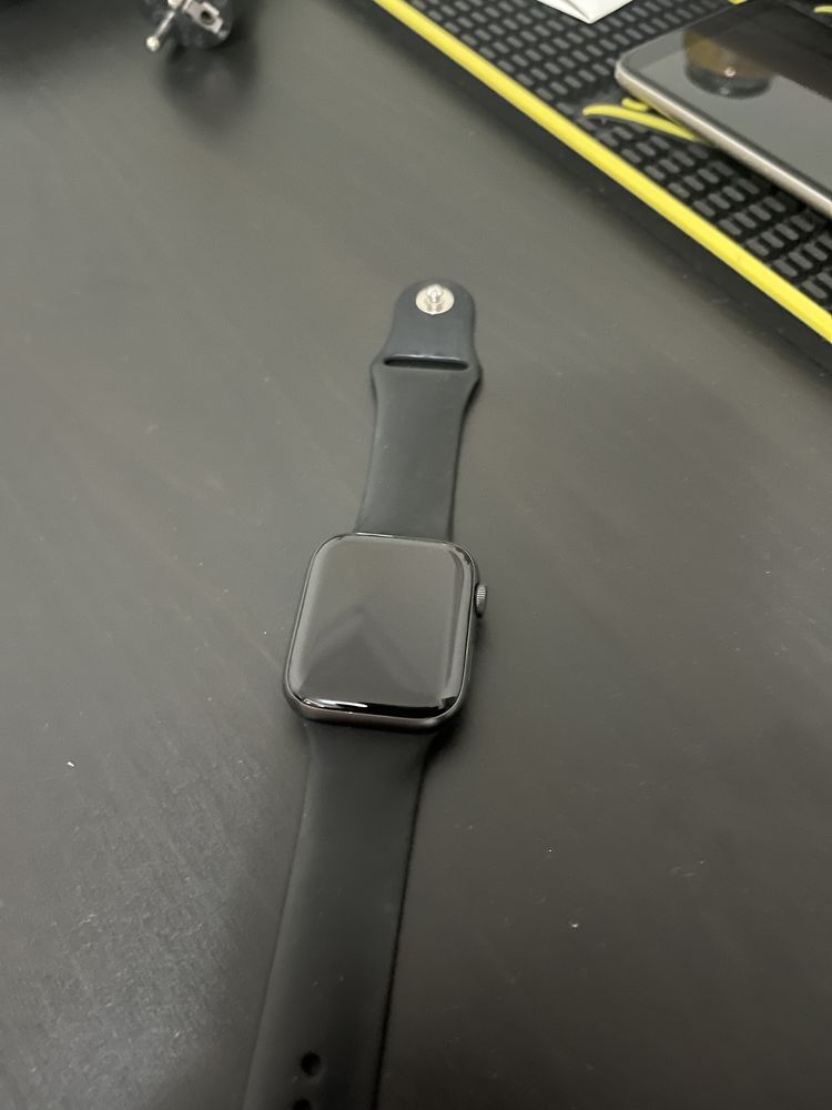 Apple Watch SE 44mm