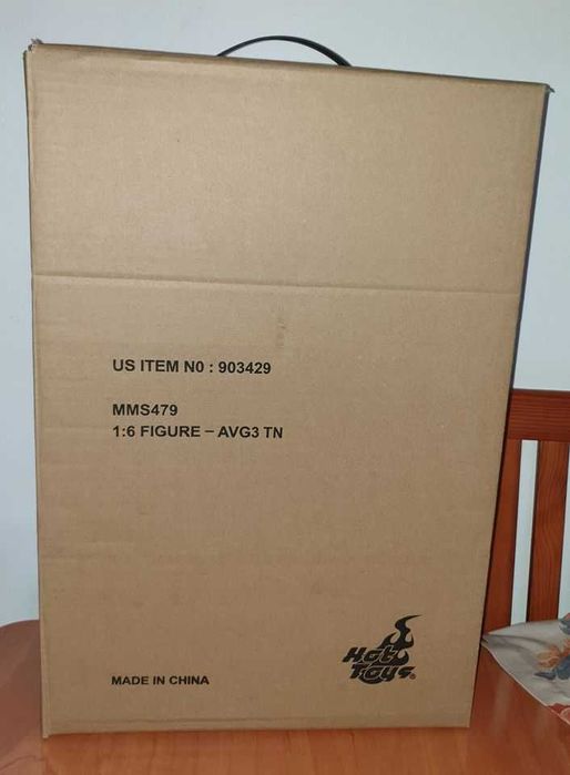 HOT TOYS Avengers: Infinity War Thanos 1/6th scale Collectible Figure.