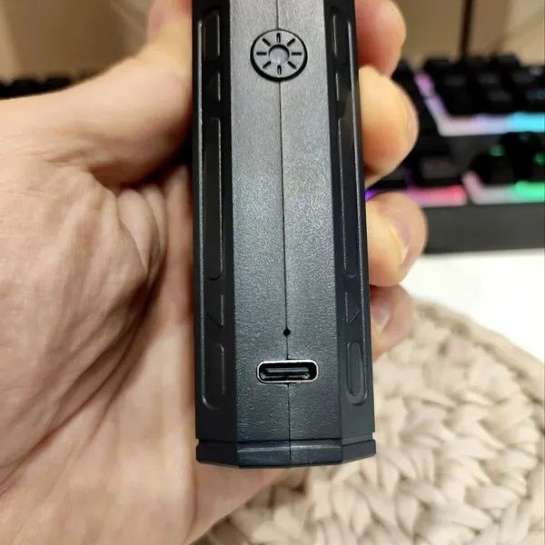 Вентилятор ручний акумуляторний turbo jet fan violent x3 300 mAh