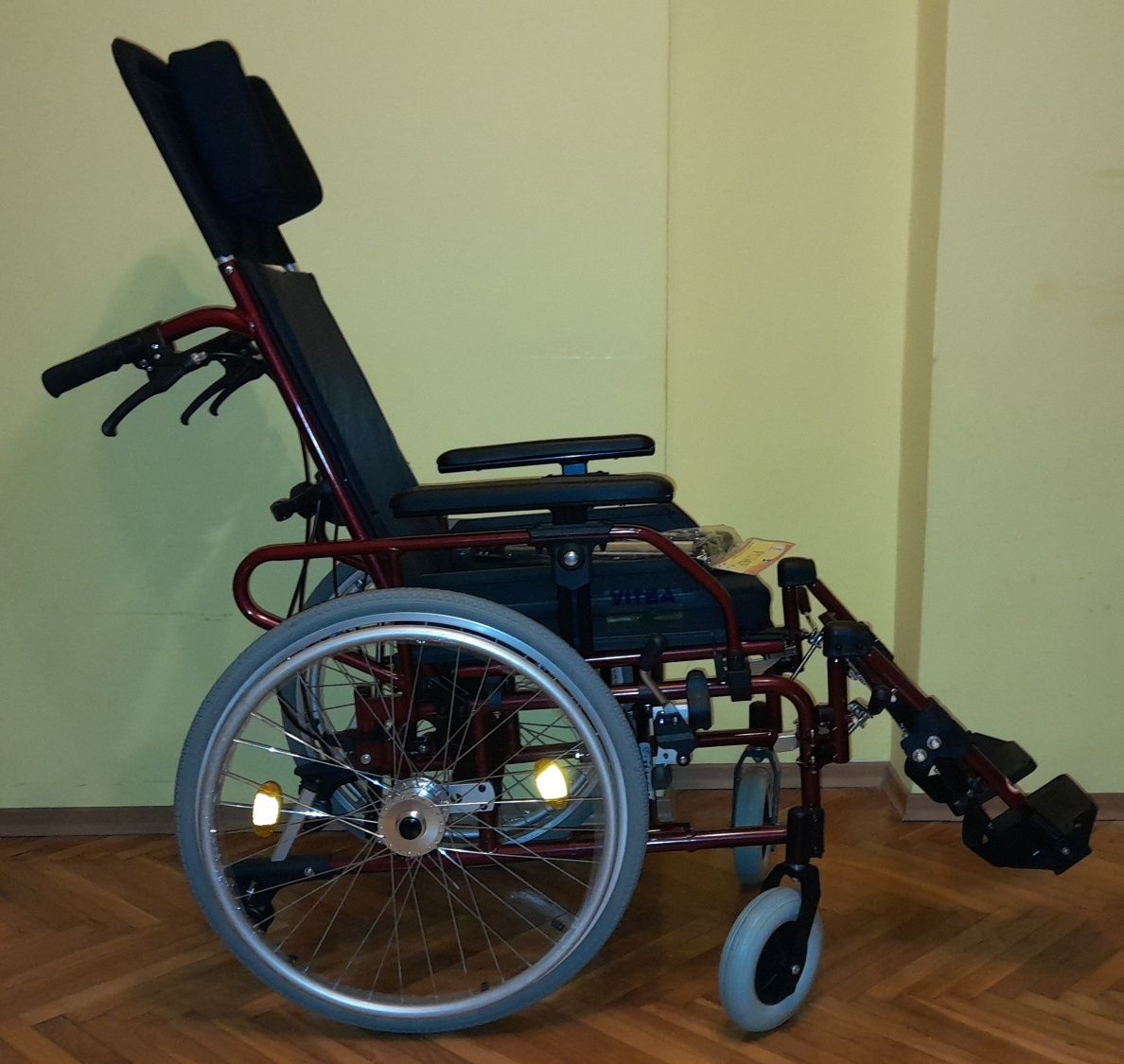 Wózek specjalistyczny inwalidzki