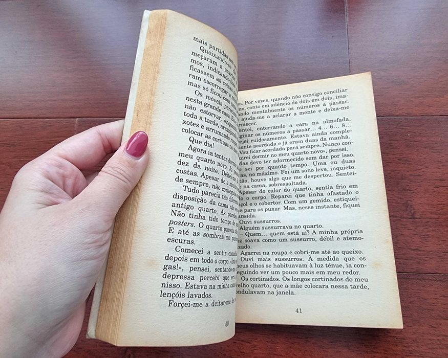 Livro "Arrepios - Bem-vindos à Casa da Morte" Vol. 1 de R. L. Stine