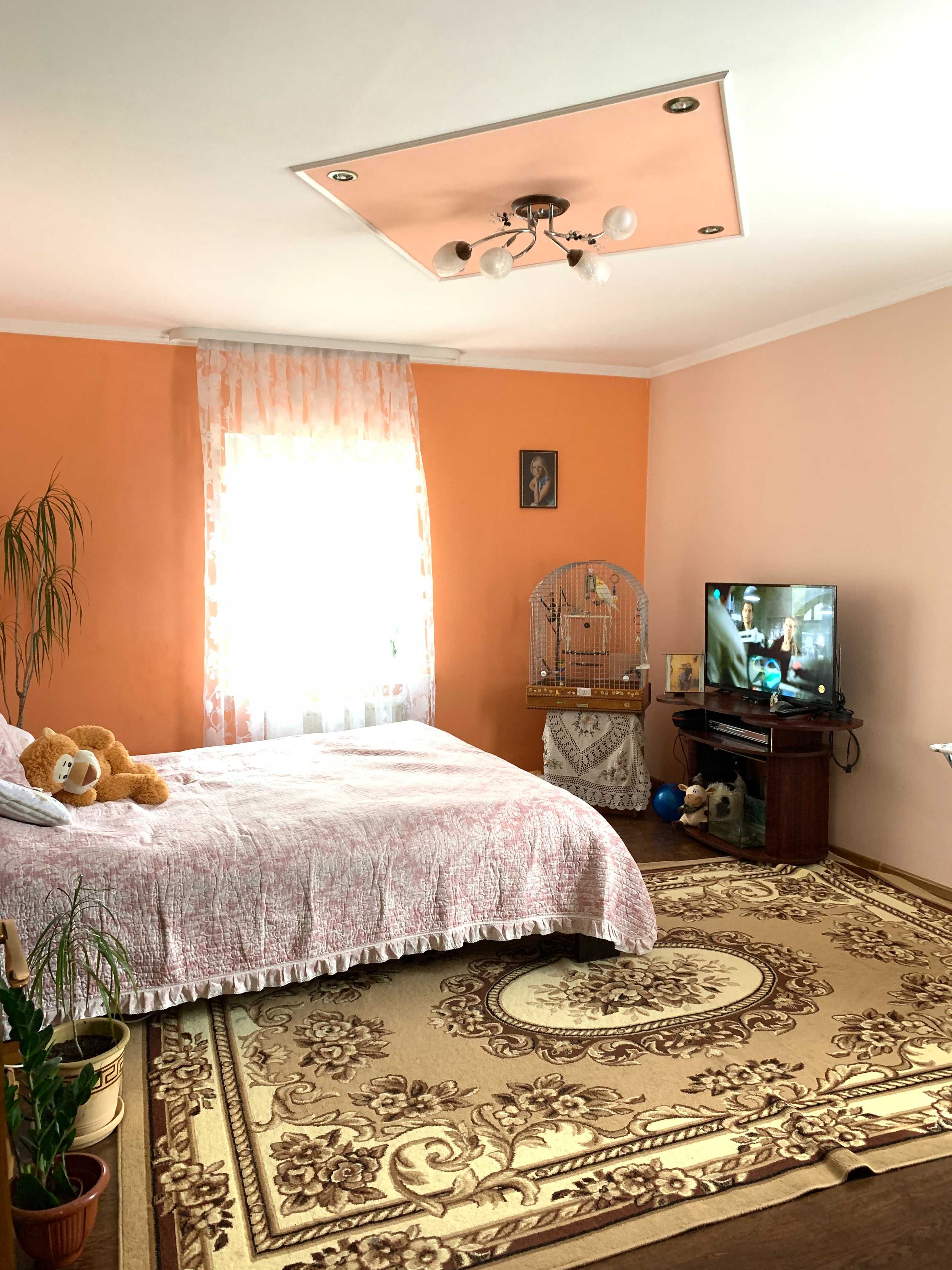 2-кімн квартира з ремонтом по вул. Тернопільській
