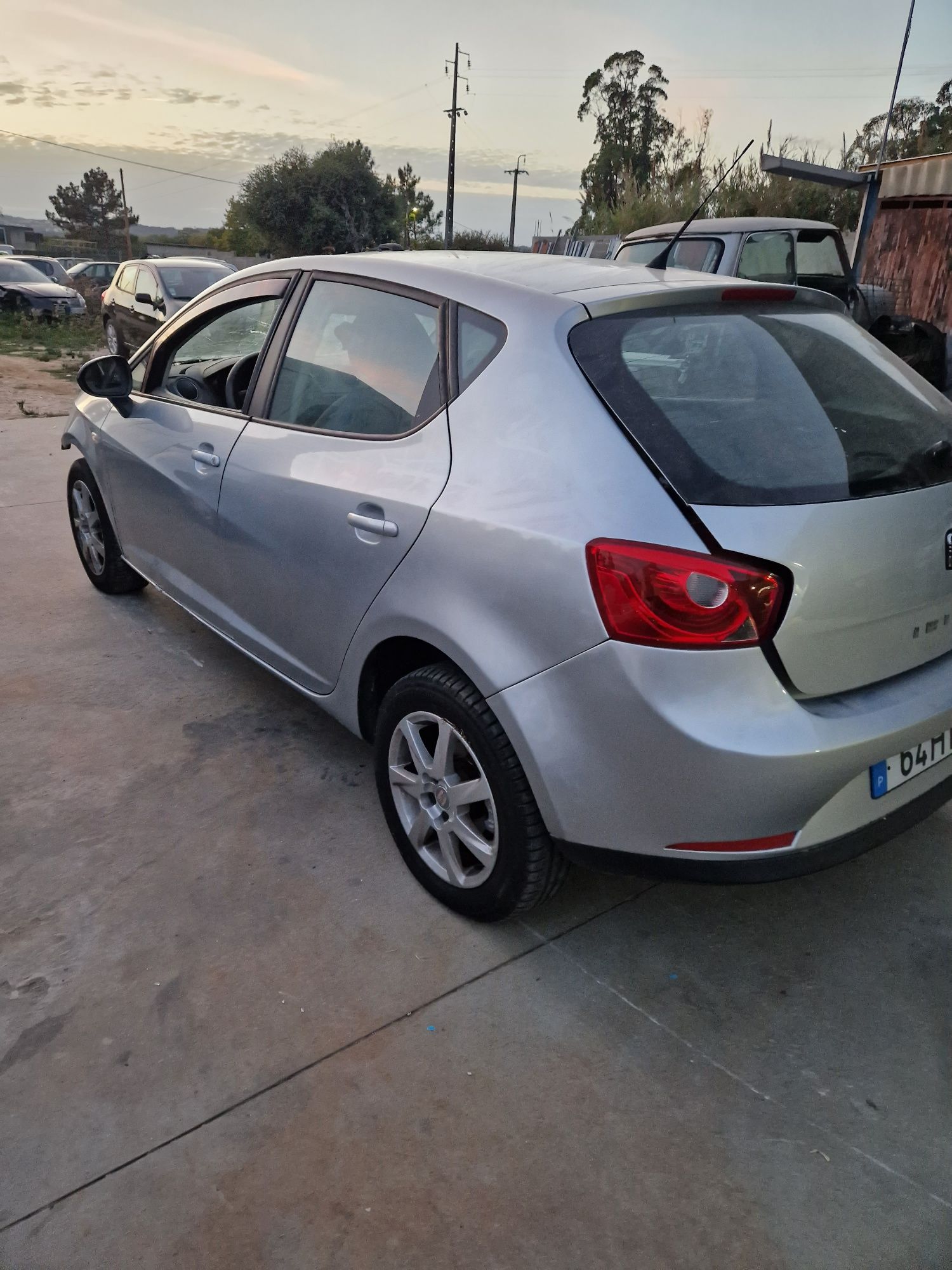 Seat ibiza 1.2 gasolina 2009 para peças