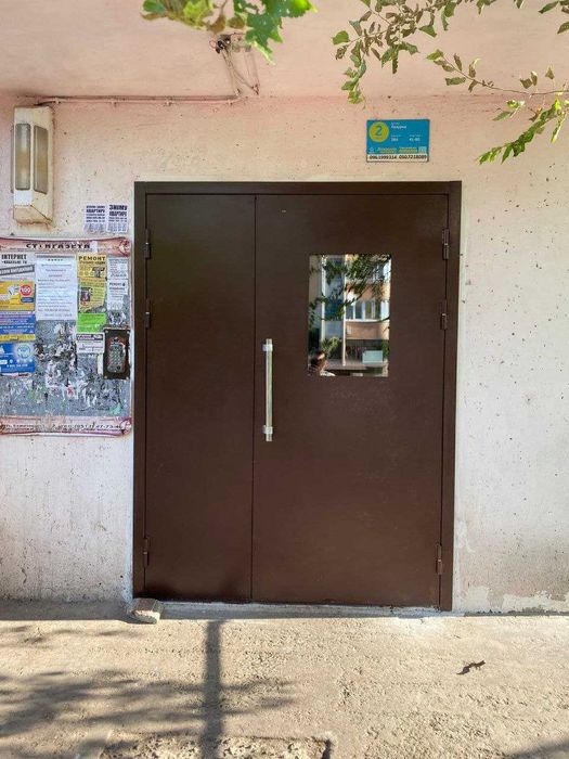 Металлопластиковые двери. Технічні двері з кодовим замком ВИГОТОВЛЕННЯ