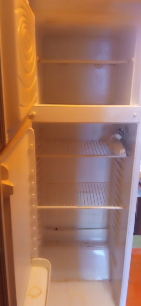 Холодильник Nord  компресор робочий