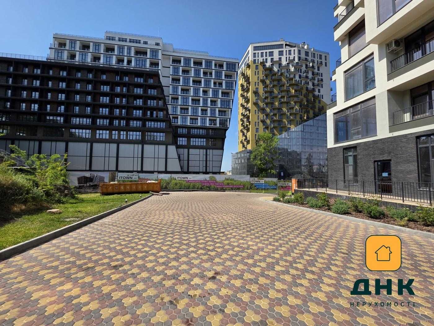 Квартира с видом на море, новый дом в центре Одессы, ЖК ITown (Айтаун)