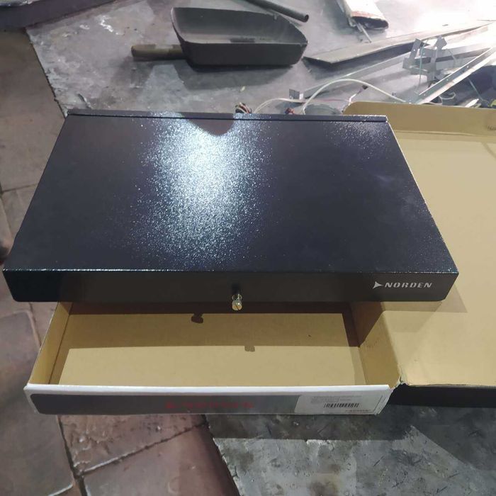 Настенный бокс для оптоволокна Norden 321-2LC012X на 12 портов