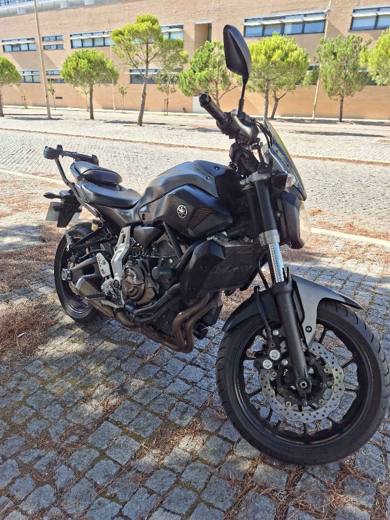 Yamaha MT07 2015