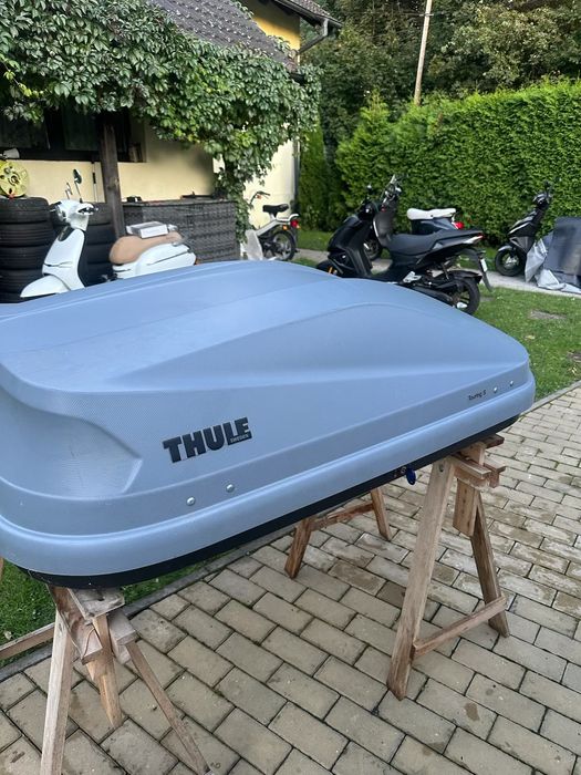 Box dachowy Thule Touring S
