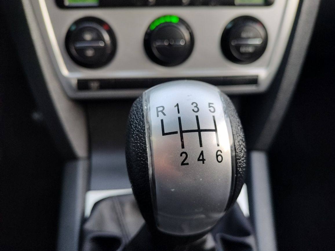 VW Skoda 2.0 Tdi 264 mil km