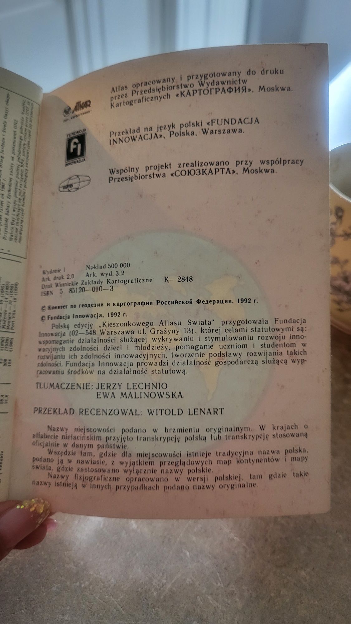 Kieszonkowy atlas świata lat dziewięćdziesiątych