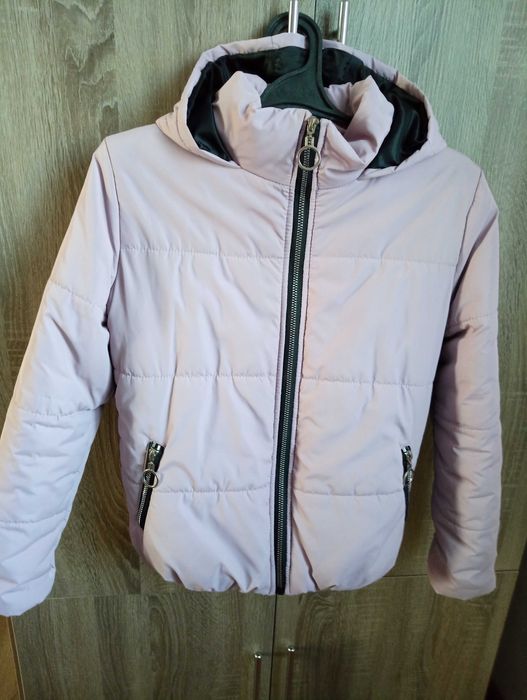 Куртка весна/ осінь в ідеальному стані