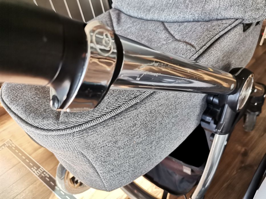 Mamas&Papas wózek gondola + nosidełko cybex
