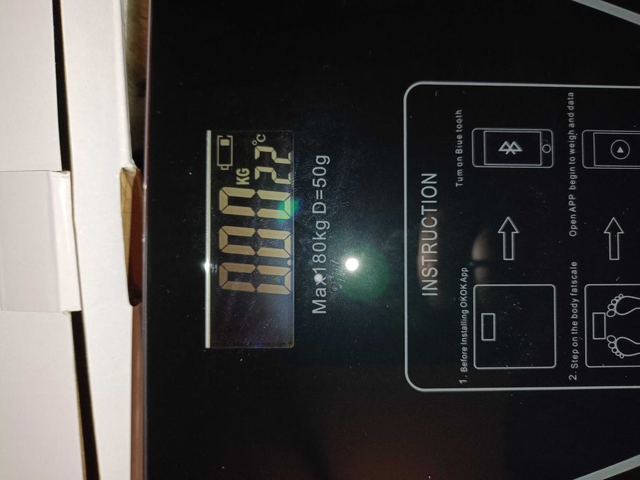 Умные Смарт весы,напольные , электронные,Bluetooth 180kg.программа.