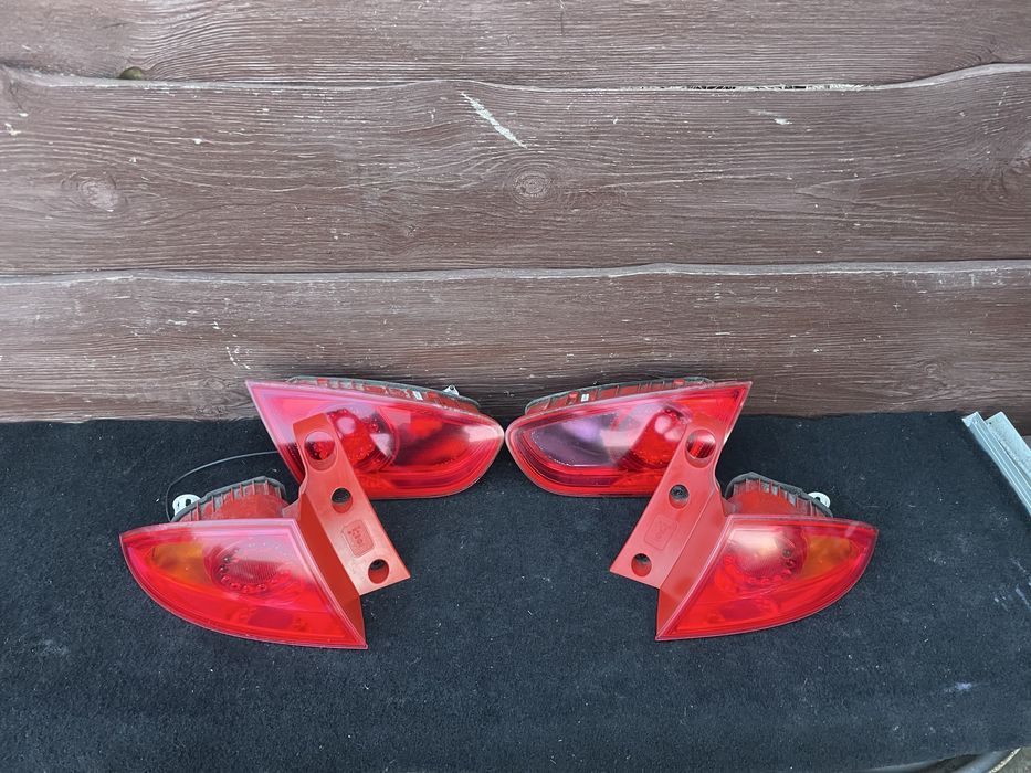 Стопи, стоп, ліхтарі задні Seat Leon 2 Сеат Леон 2 (09-12)