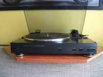 gramofon 
Gramofon Fisher MT-9055 FULL AUTOMAT
