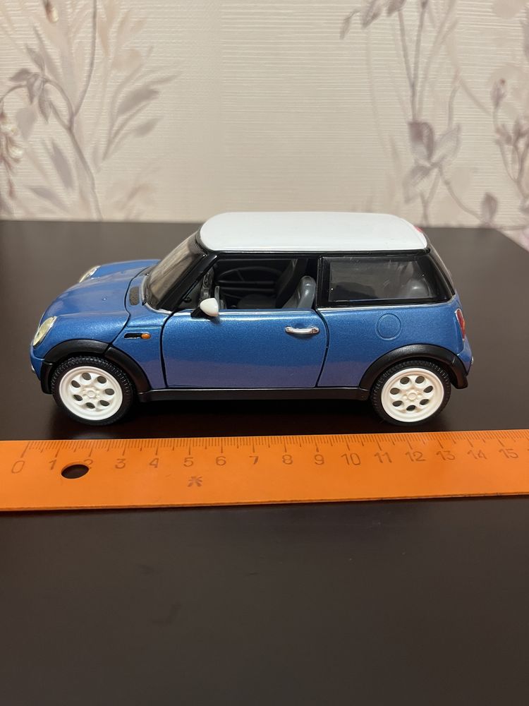 Модель автомобиля Superior - New Mini Cooper / игрушечная машина