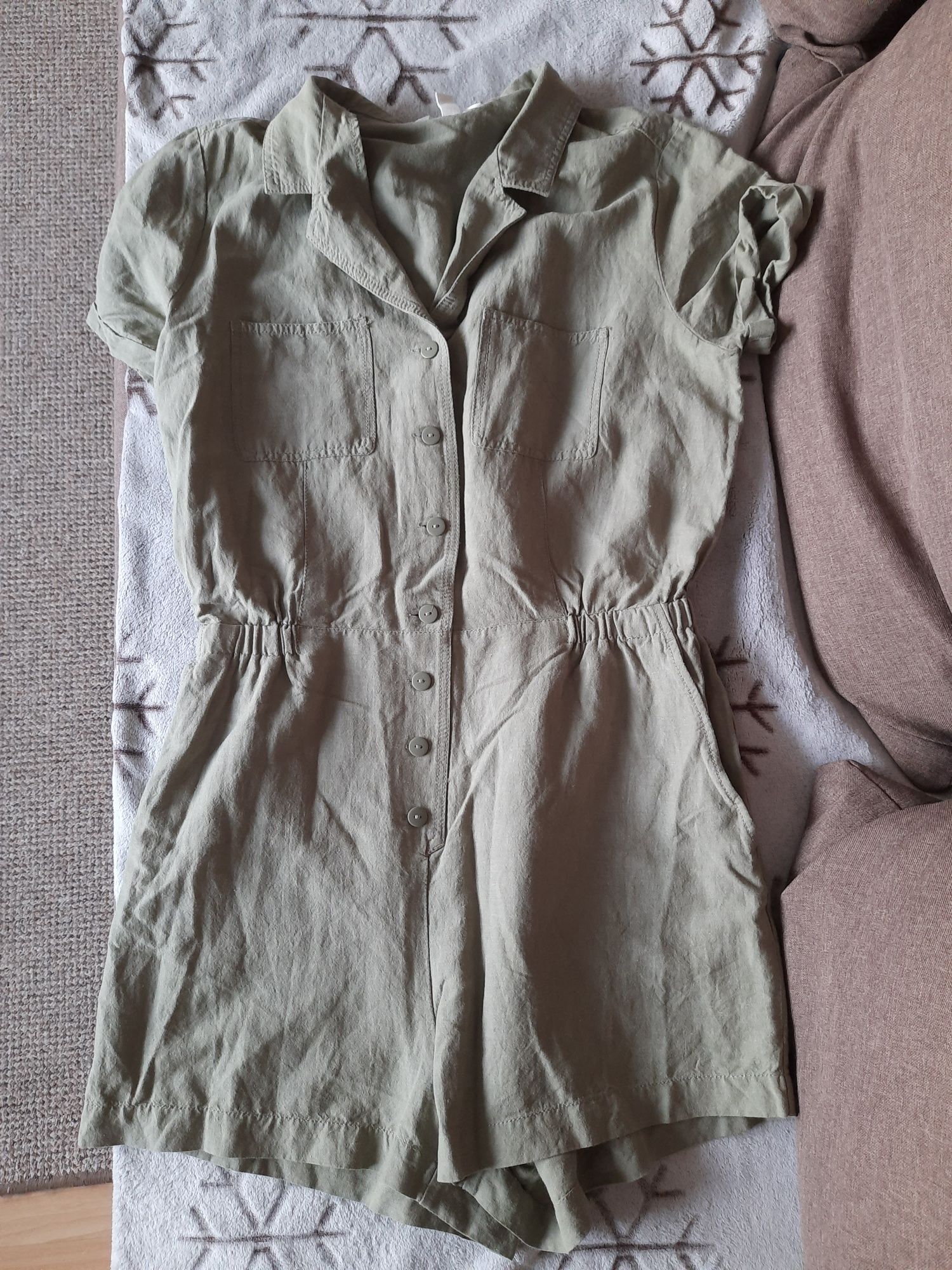 Kombinezon krótki H&M roz.44 khaki