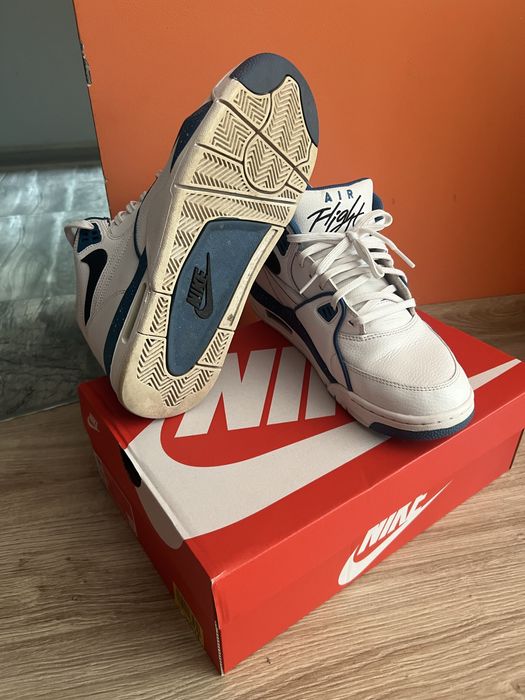 Buty Nike Flight 89 rozmiar 42,5 świetny stan jak nowe !