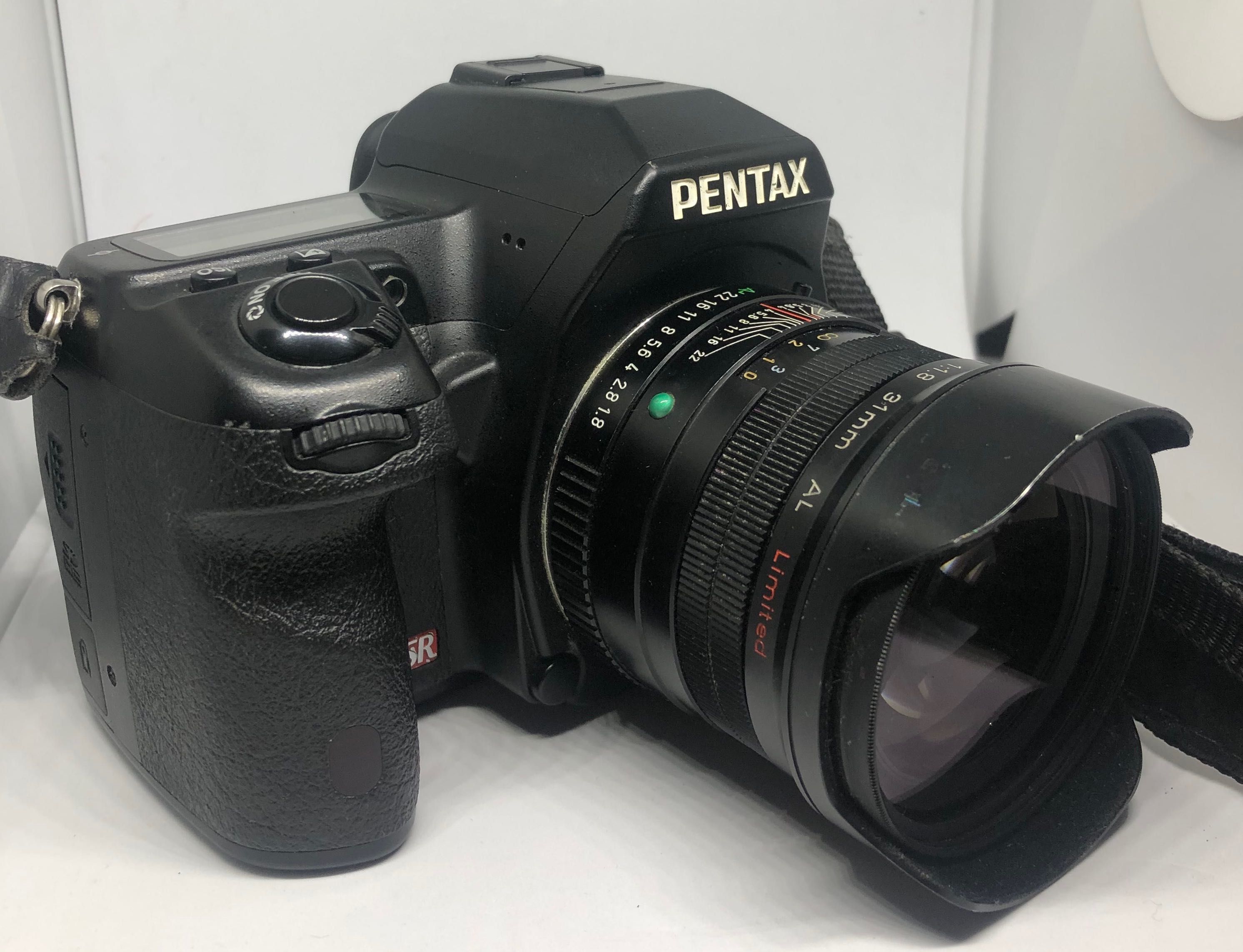 Цифрова дзеркальна камера Pentax K-7 Body