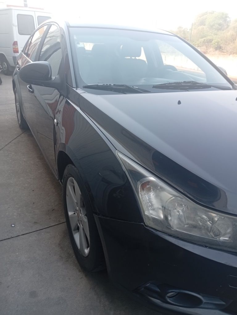 Vende Chevrolet cruze gasóleo 2009
