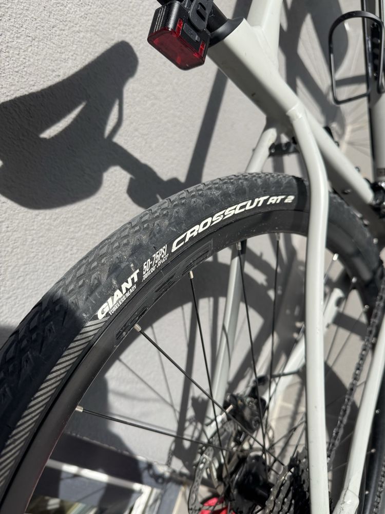 Rower Gravel Giant Revolt 2 roz. S (2021)