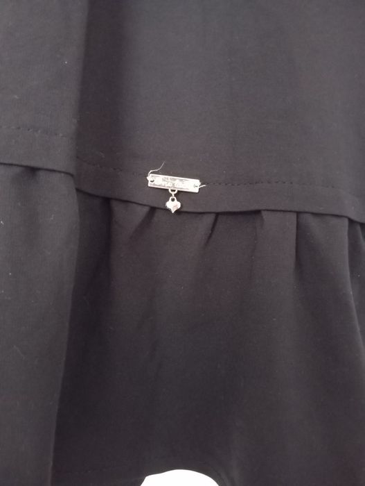 Czarna sukienka z kołnierzykiem rękaw 3/4 rozmiar uniwersalny pasuje n