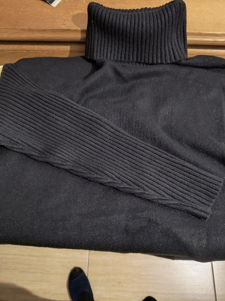 Sweter sukienka z golfem ciepła