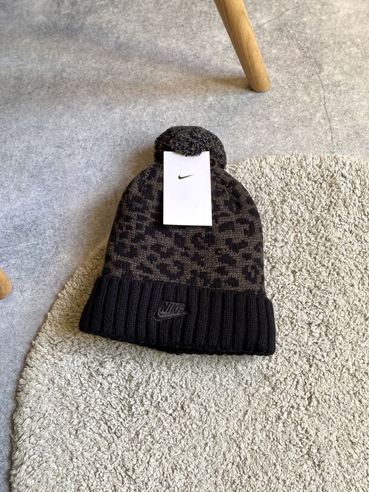 Nike NSW Cuff Beanie оригінал нова жіноча шапка зимова дуже тепла