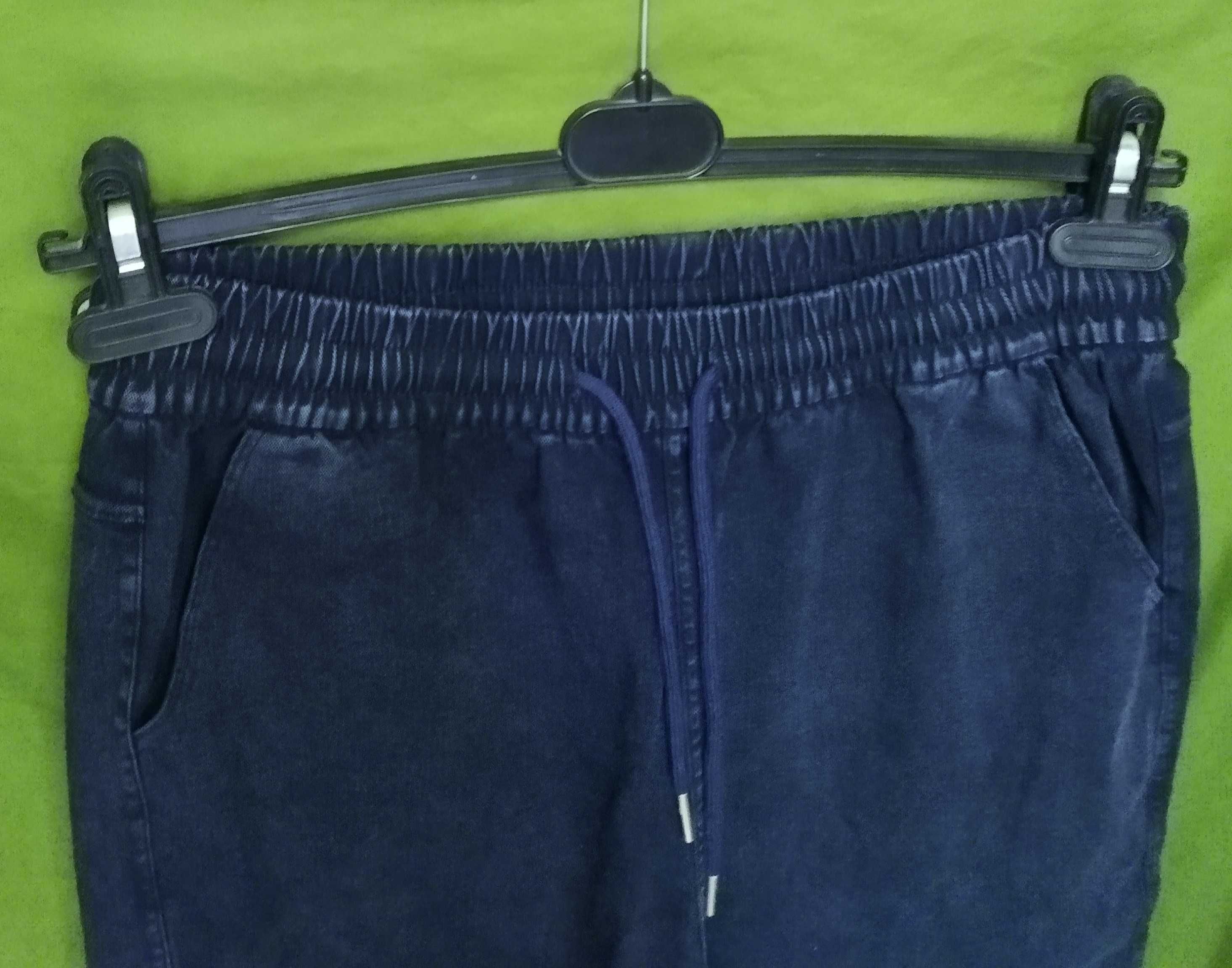 Продам джинсы женские