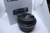 Objectiva Canon 24mm pancake lens