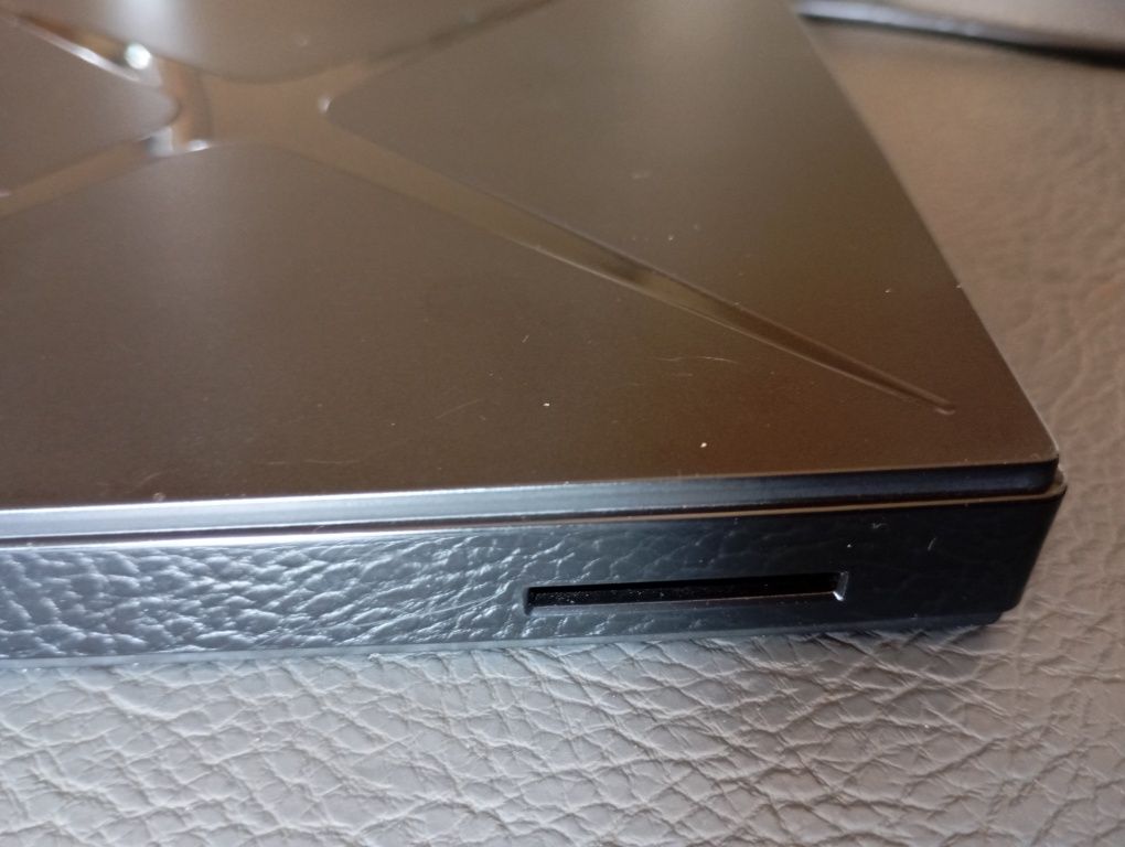 Napęd External odd & HDD device działa