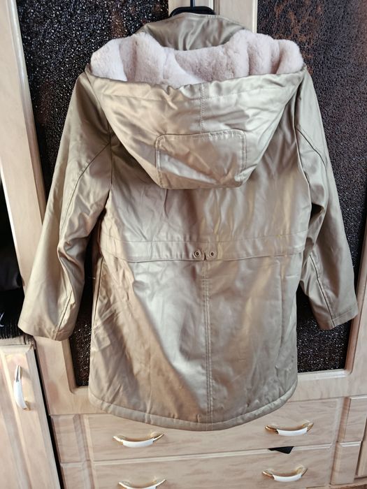 Теплая куртка -Зара