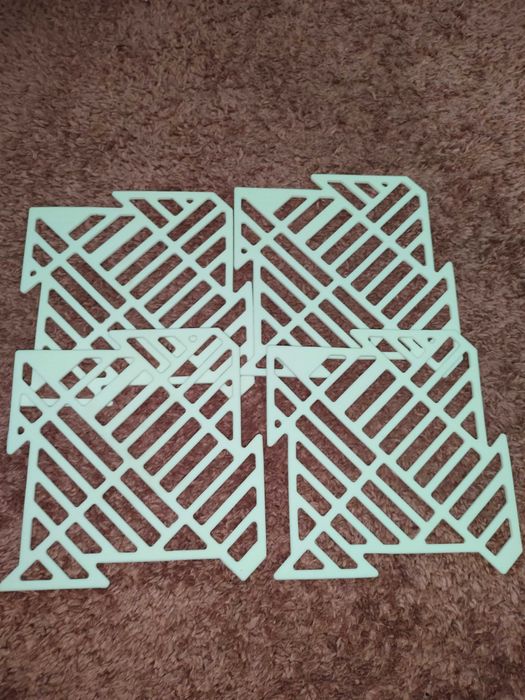 Zestaw silikonowych mat do zlewu 4szt 16.25×16.25  cm