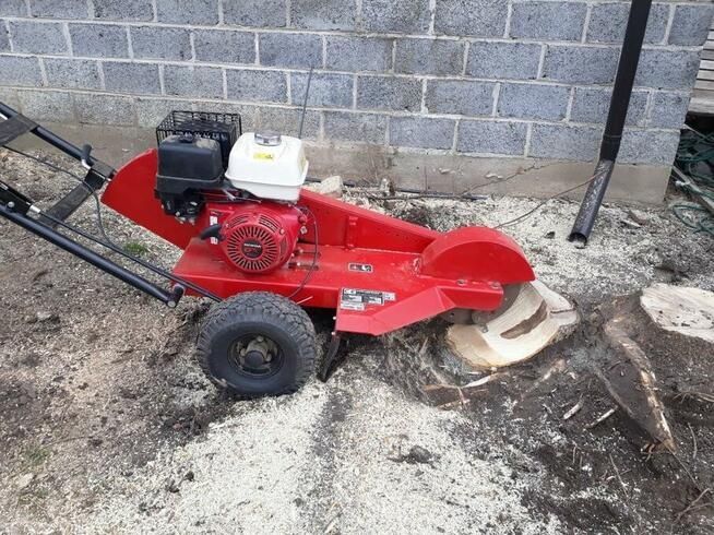 Usuwanie, frezowanie, karczowanie pni, karp