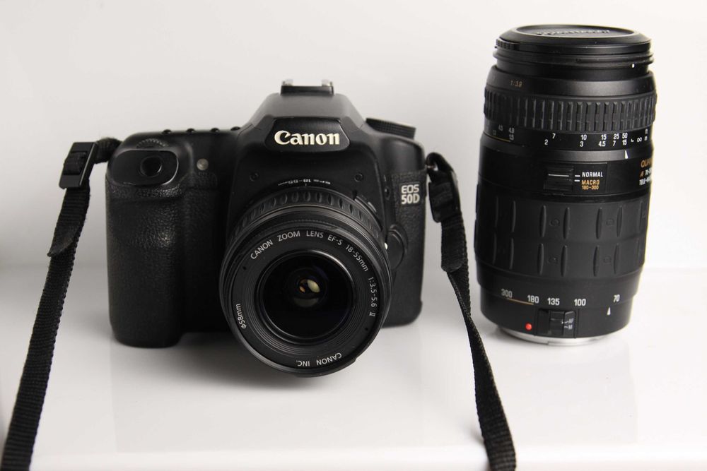 Canon 50D, 2 obiektywy 18-55mm , 70-300mm niski przebieg, Ładny Klasyk