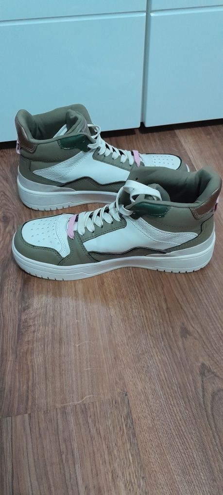 Buty Stradivarius rozmiar 38