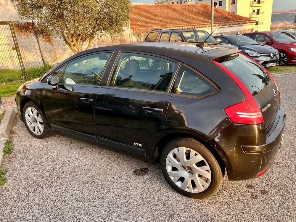 Citroën C4 1.6 HDi 110 VTR Pack