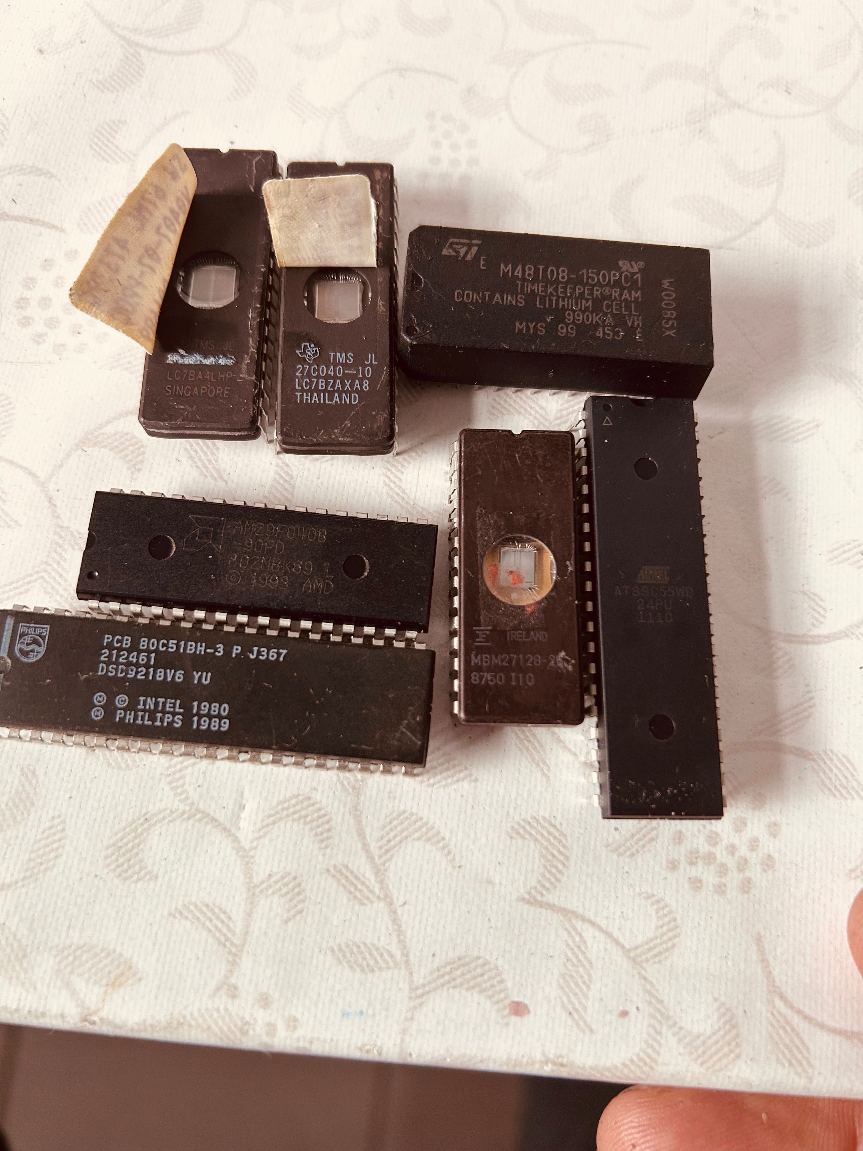Układy Scalone M48T08-150PC1,at 89 c 55 wd,
mbm27128,PCB80C51BH,27C040