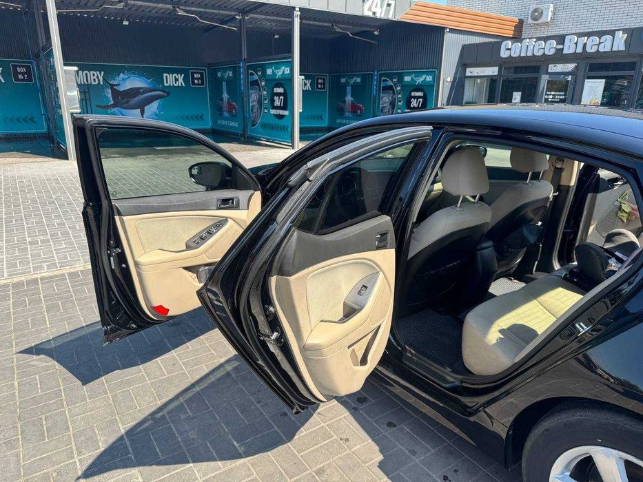 Продам Kia Optima 2015