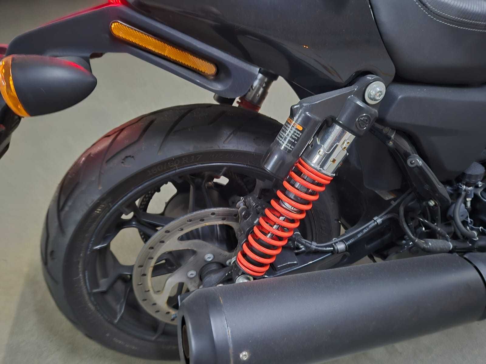 Harley Davidson Street Rod 750 - Nov 2020 - 6.050 km (Carnaxide)