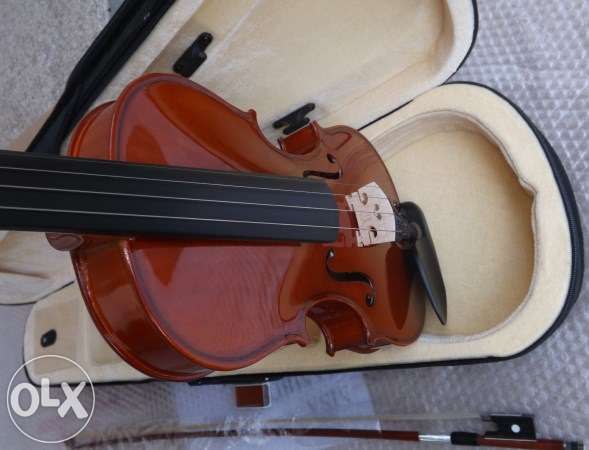 Violino de madeira castanho 3/4 novo e kit