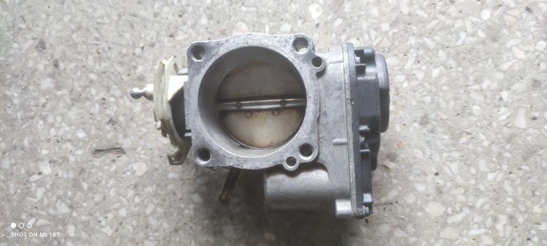 Przepustnica audi a4 B5 passat B5 A6 C5 2.4 v6 2.8, 078,133,063ak