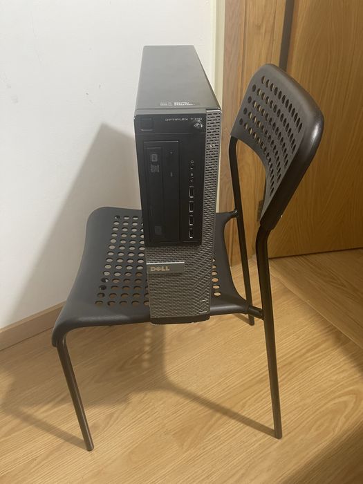 Computador em bom estado.. pouco uso!