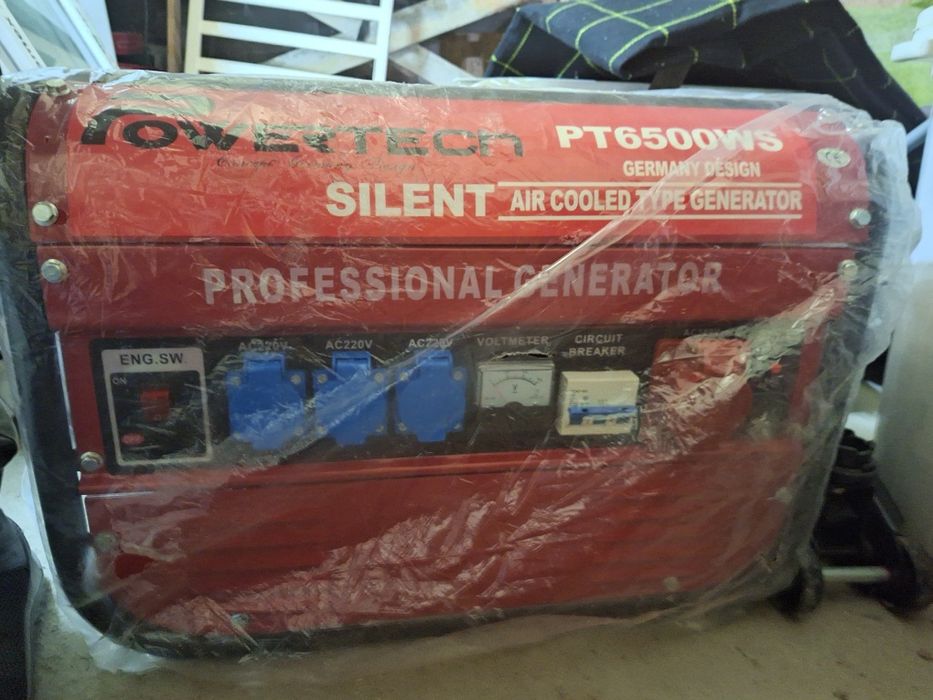 Продам генератор 3х фазный Powertech 6500