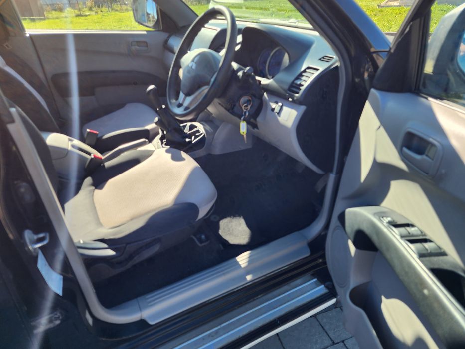 Mitsubishi L200 2009 рік в Україні!