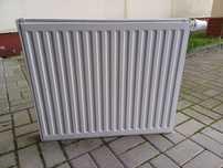 Grzejnik panelowy KV21 COSMO VNH 600x720 prawy + głowica termostatyczn