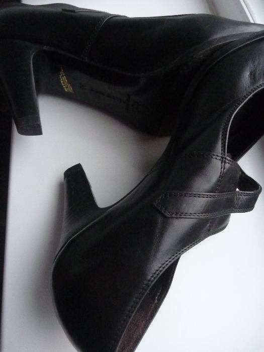 Sapatos pretos Miss Sixty Nº38